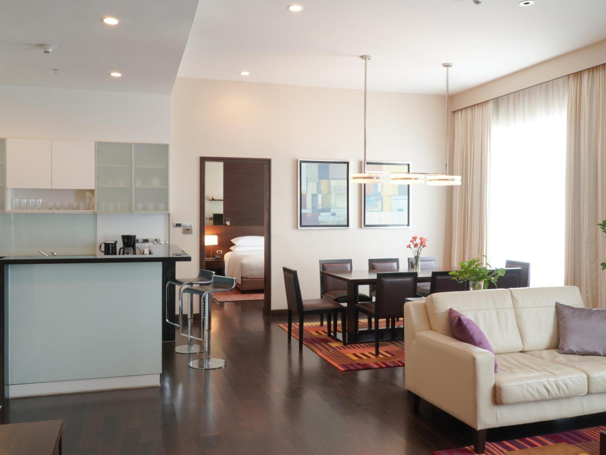 Marriott Executive Apartments - Sukhumvit Park, Бангкок Экстерьер фото