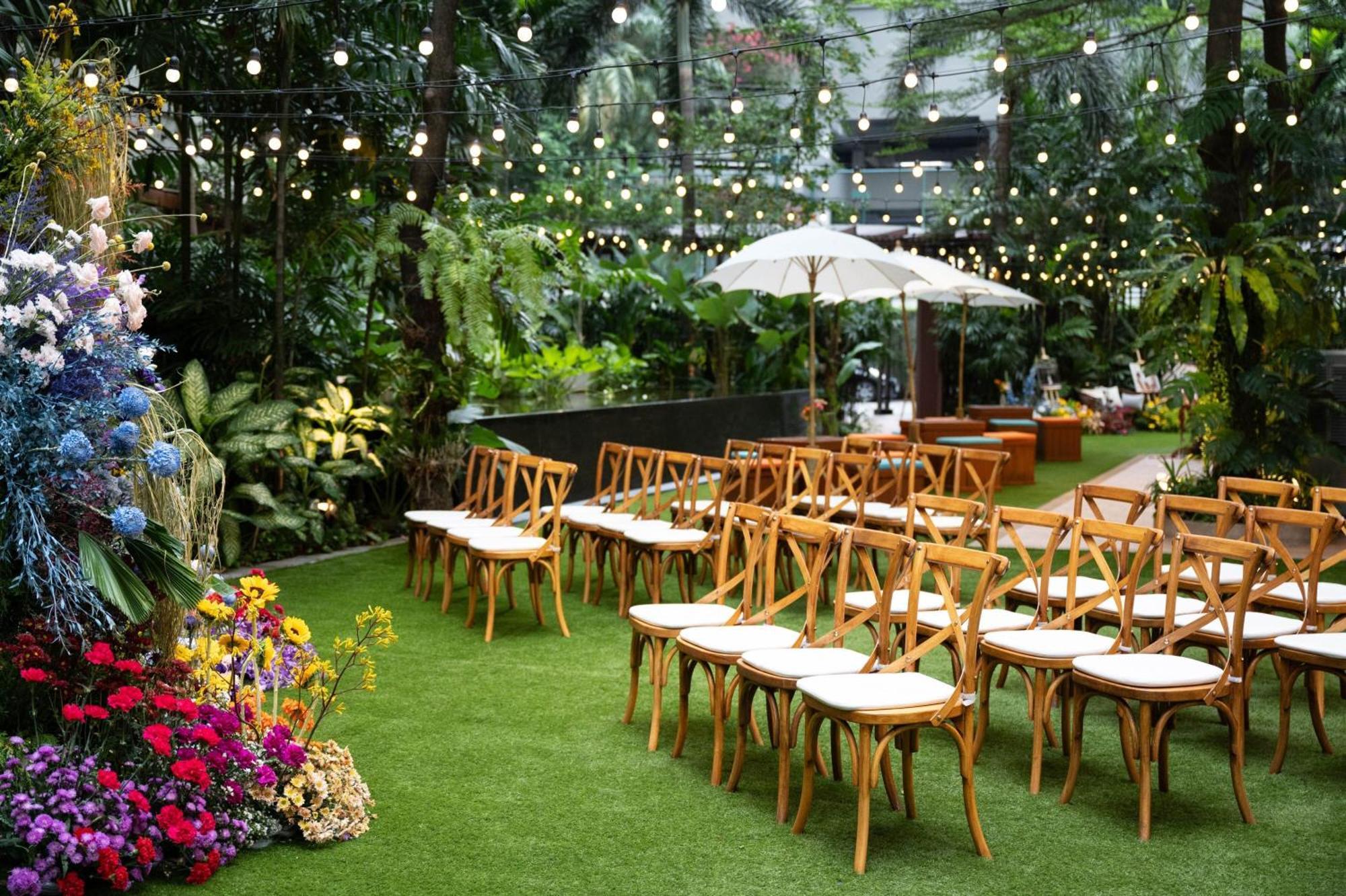 Marriott Executive Apartments - Sukhumvit Park, Бангкок Экстерьер фото
